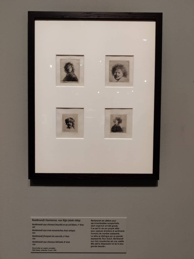 Un cadre contenant quatre petits autoportraits de Rembrandt